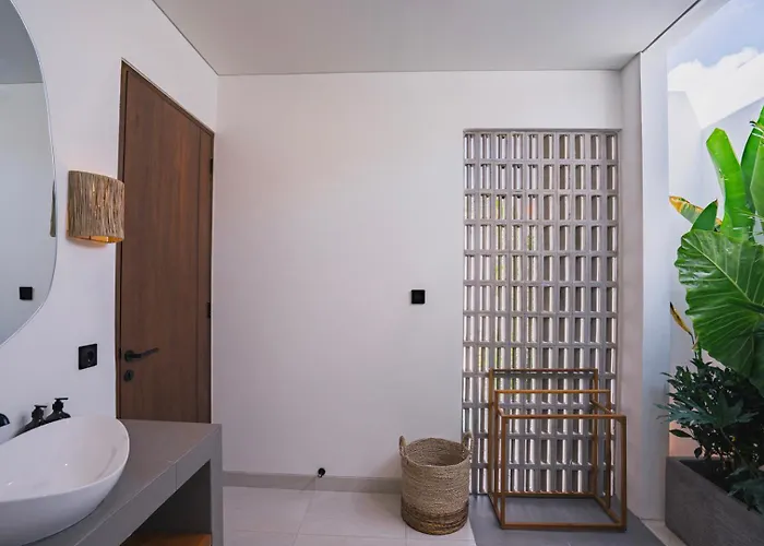 1br Peaceful Private Near & Canggu * タナロット